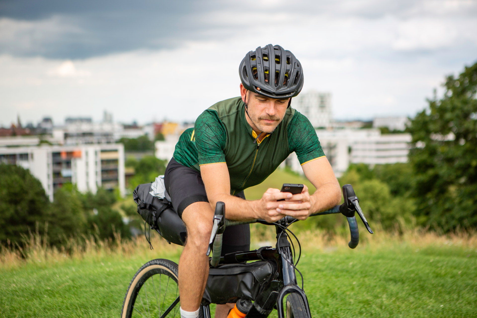  Défis sportifs connectés (pas, km à vélo, activités chronométrées)